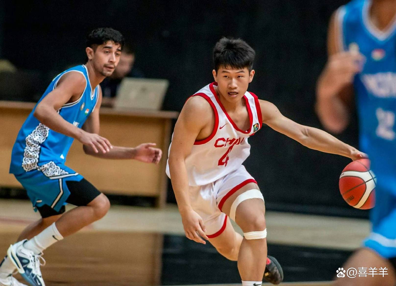 爱游戏2026-深圳队完胜公牛，恩比德惊艳四座