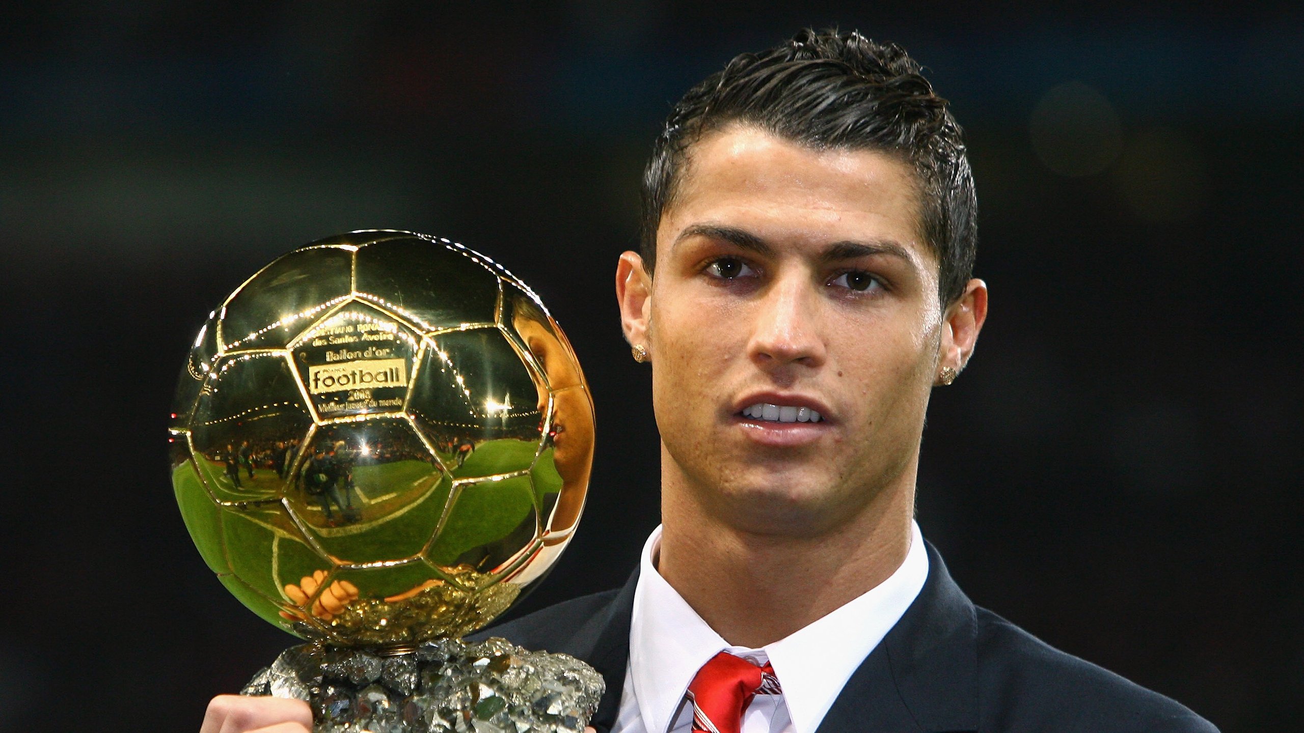 爱游戏-从乌拉圭的草场到哈兰德的舞台，胜利在大处生长